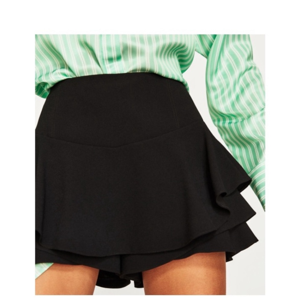 Zara Ruffle Skort Black